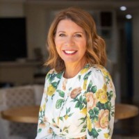 A Healthy View - Michele Chevalley Hedge