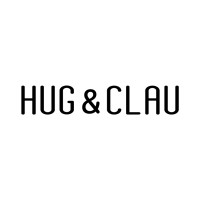Hug & Clau